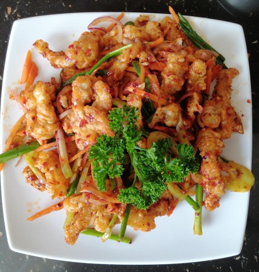 Le Petit Hotel & Restaurant 尼甘布 外观 照片